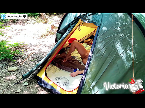 ❤️ ຖ່າຍໃນກ້ອງຖ່າຍຮູບ Passionate jerk off Stranger in a tent ❤️❌ ຮູບໂປ້vk ຢູ່ພວກເຮົາ ❌️❤